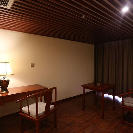 צ'נגדו Mingshan Hotel מראה חיצוני תמונה