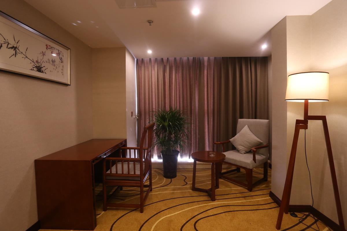 צ'נגדו Mingshan Hotel מראה חיצוני תמונה