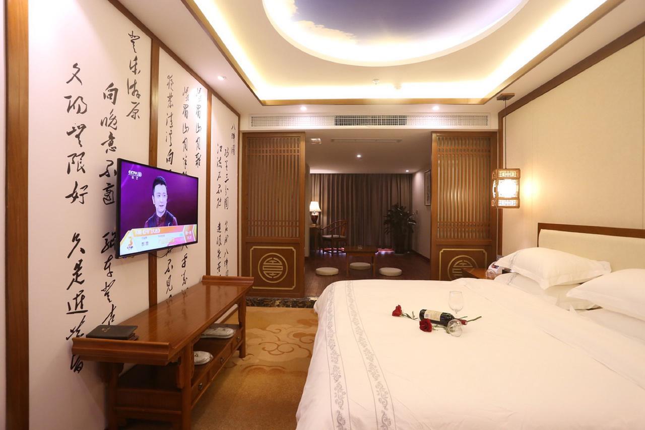 צ'נגדו Mingshan Hotel מראה חיצוני תמונה
