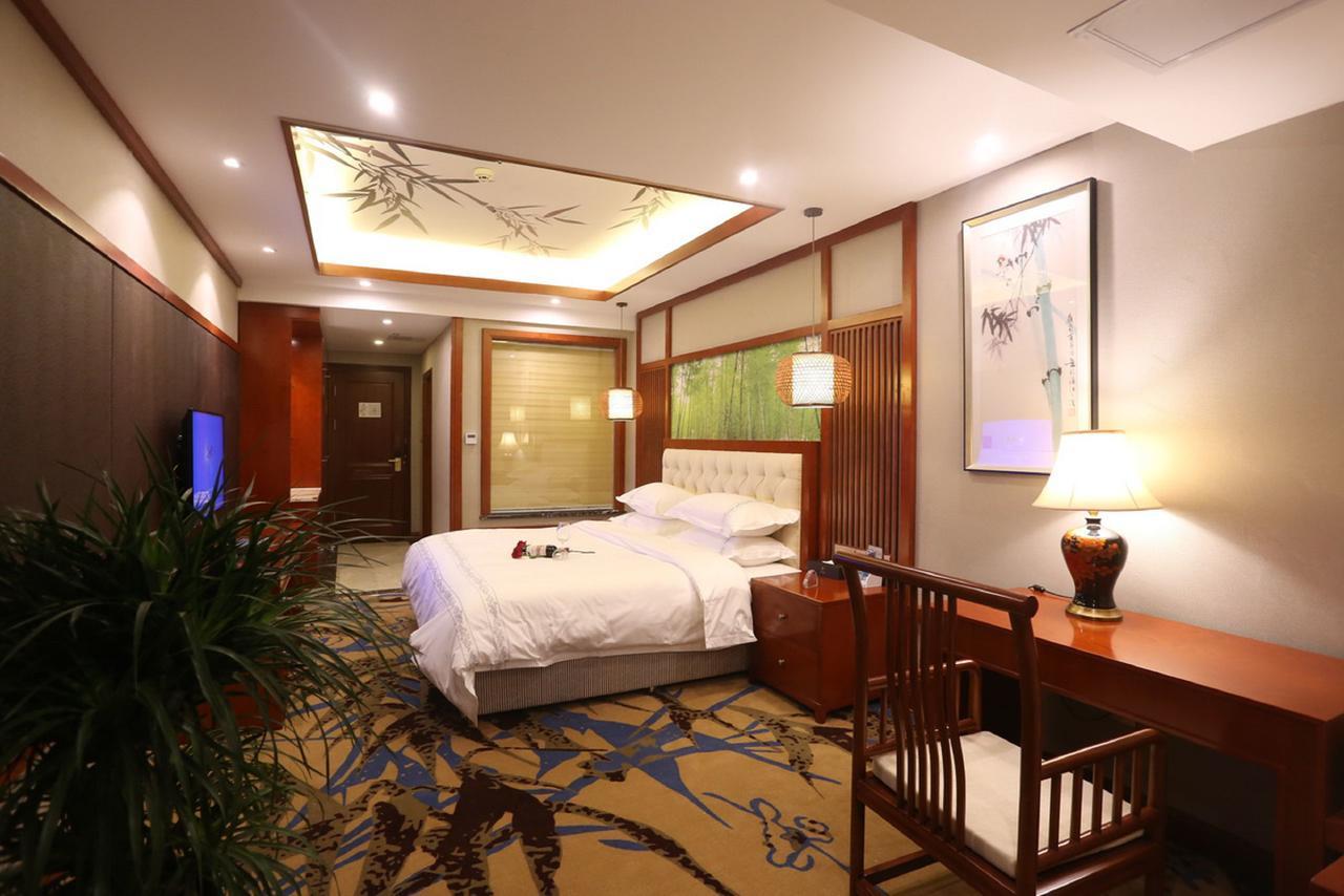 צ'נגדו Mingshan Hotel מראה חיצוני תמונה