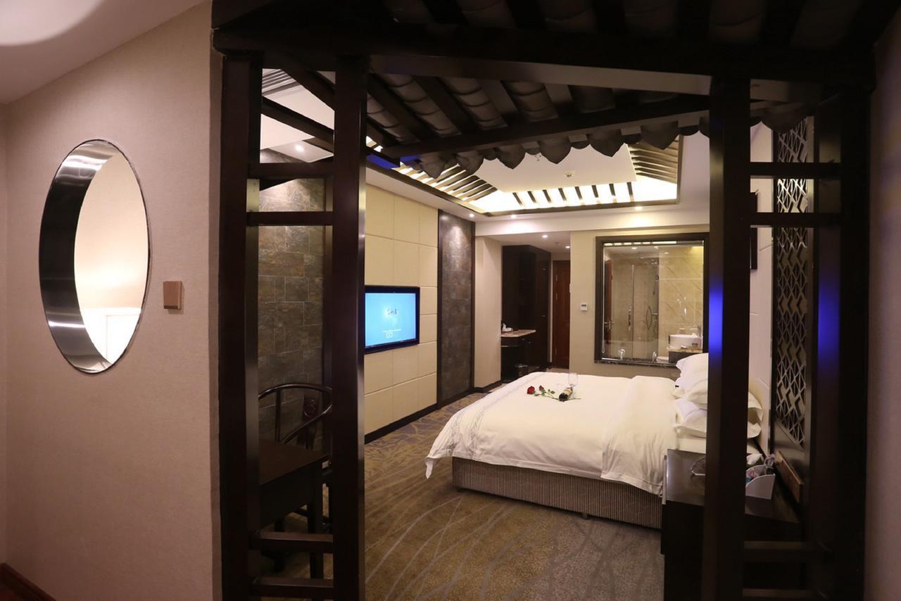 צ'נגדו Mingshan Hotel מראה חיצוני תמונה