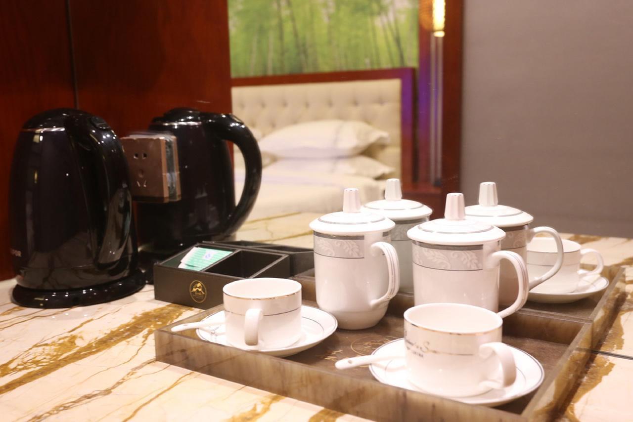 צ'נגדו Mingshan Hotel מראה חיצוני תמונה