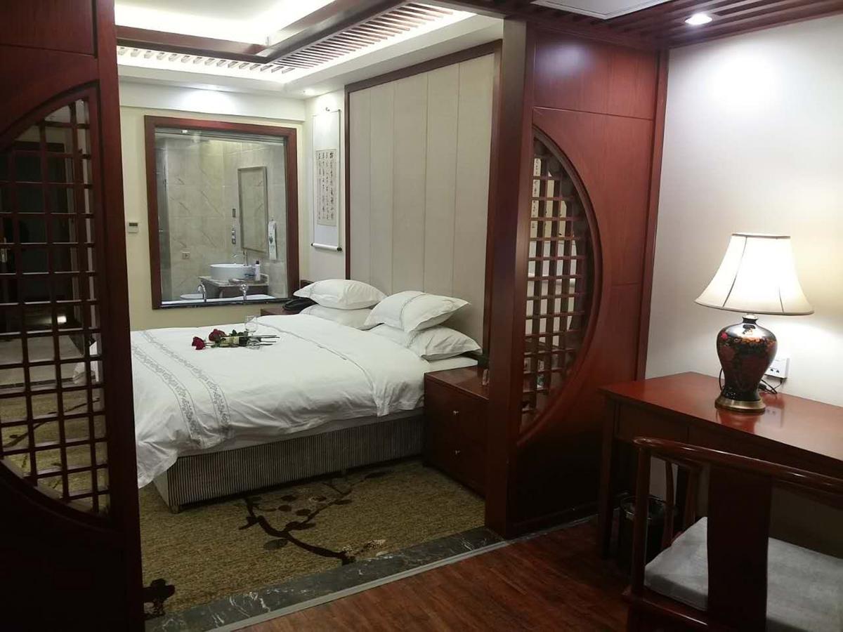 צ'נגדו Mingshan Hotel מראה חיצוני תמונה