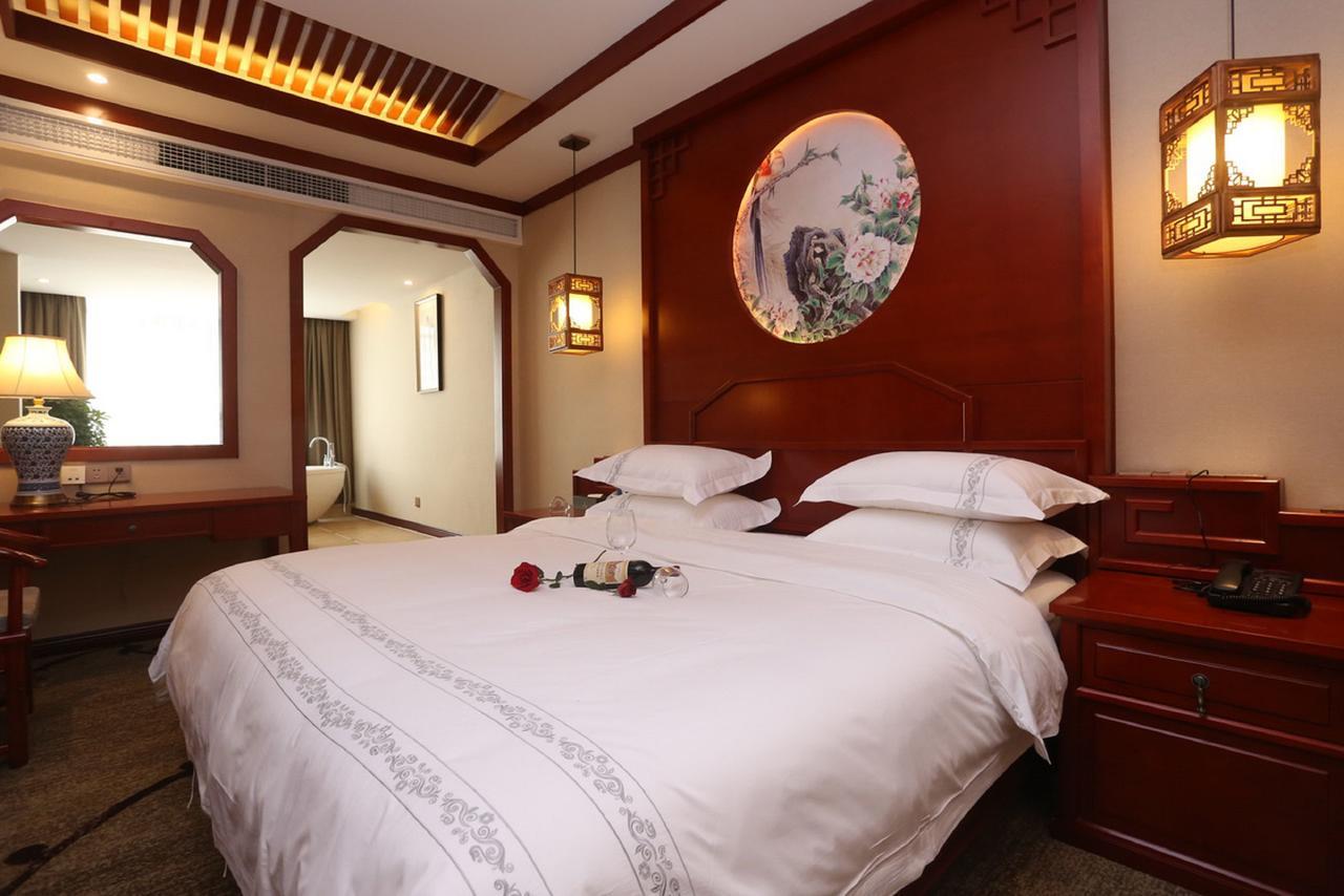 צ'נגדו Mingshan Hotel מראה חיצוני תמונה