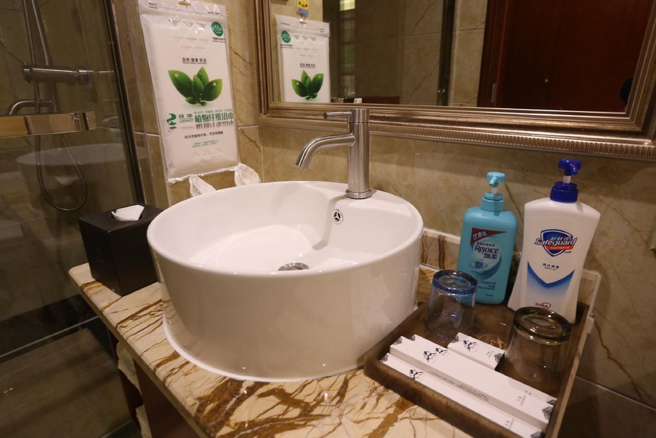 צ'נגדו Mingshan Hotel מראה חיצוני תמונה