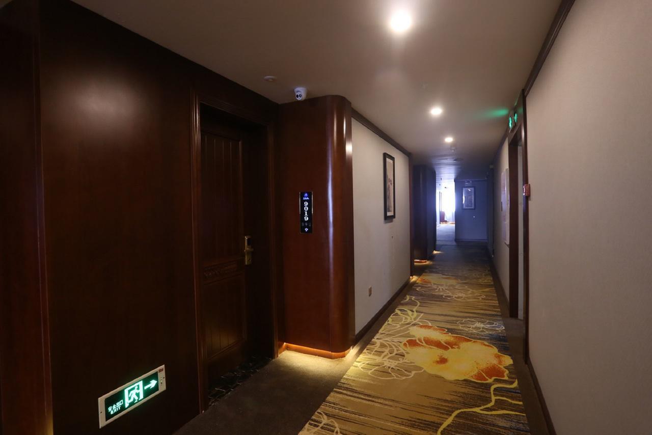 צ'נגדו Mingshan Hotel מראה חיצוני תמונה